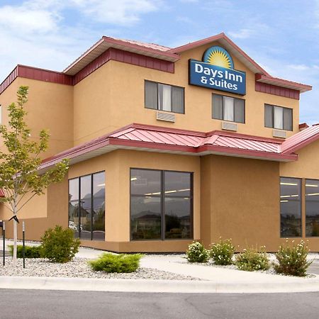 Days Inn & Suites By Wyndham Bozeman Bagian luar foto