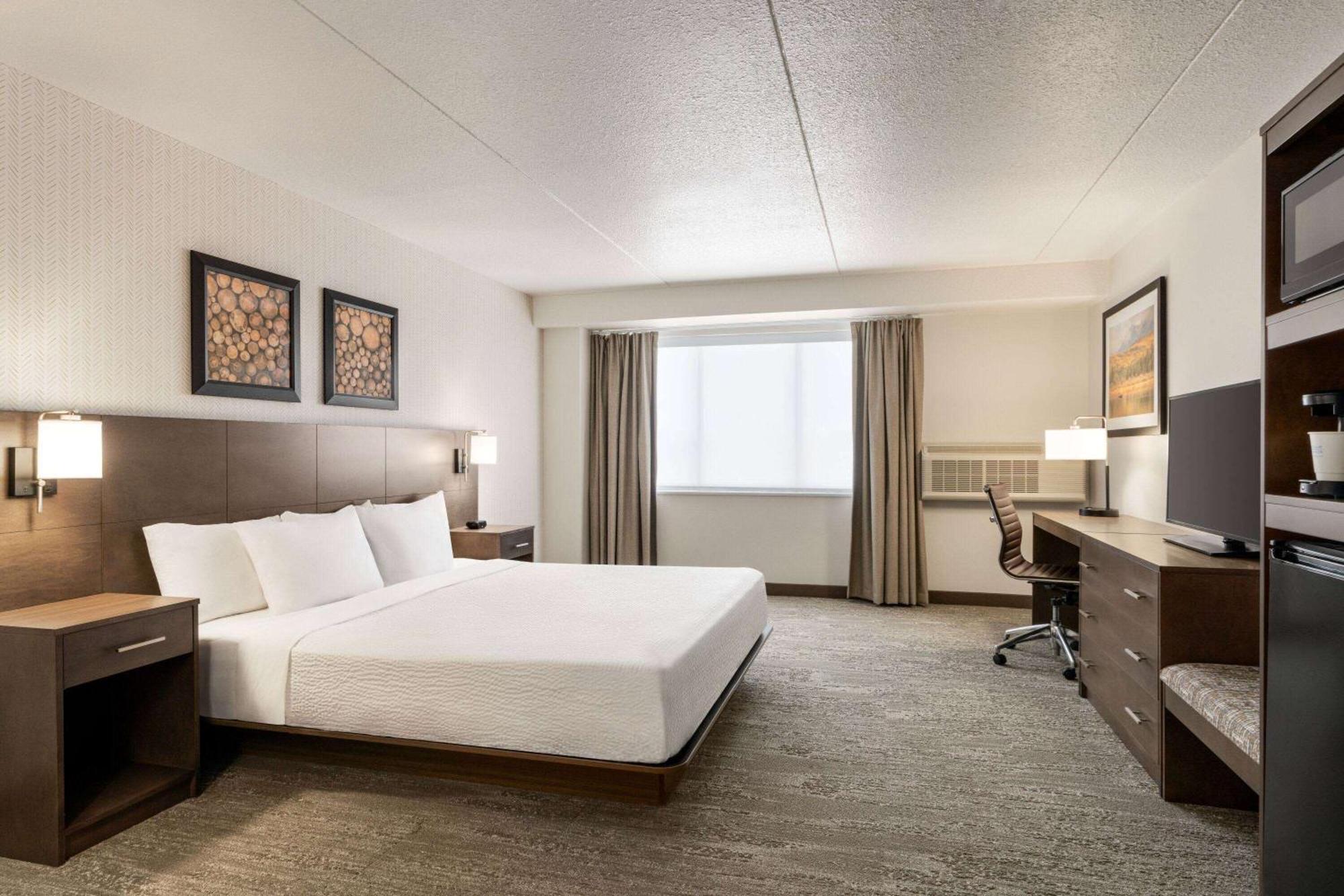 Days Inn & Suites By Wyndham Bozeman Bagian luar foto
